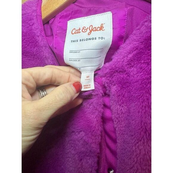 Cat & Jack‎ fuschia pink fur coat size 5T - Picture 5 of 5